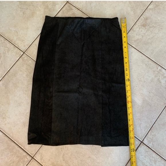 Theory lamb leather skirts midi size  2 - Picture 3 of 8